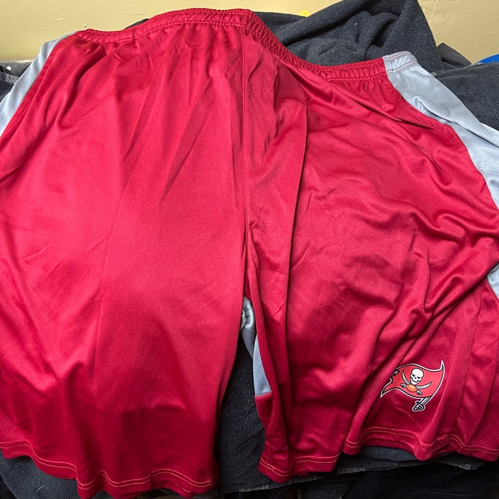 Tampa Bay Buccaneers Men’s Shorts!!!
